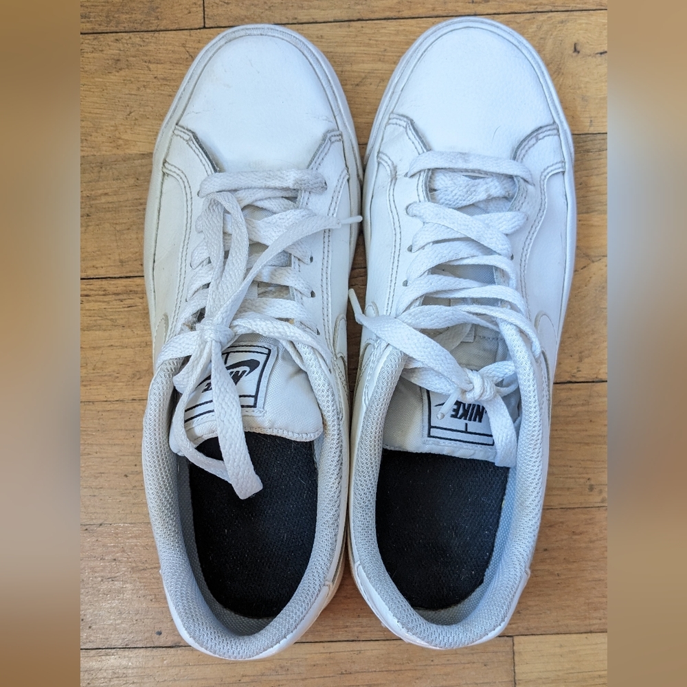 Nike Court Royale AC Women Shoes